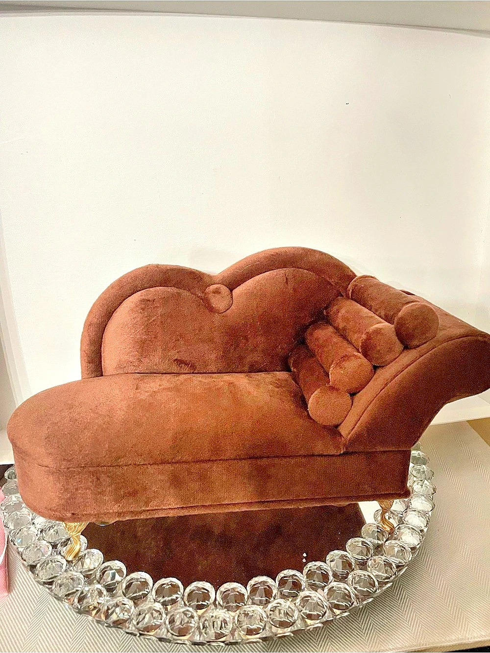 Brown Chaise-Style Jewelry Organizer - Picture 4 of 7